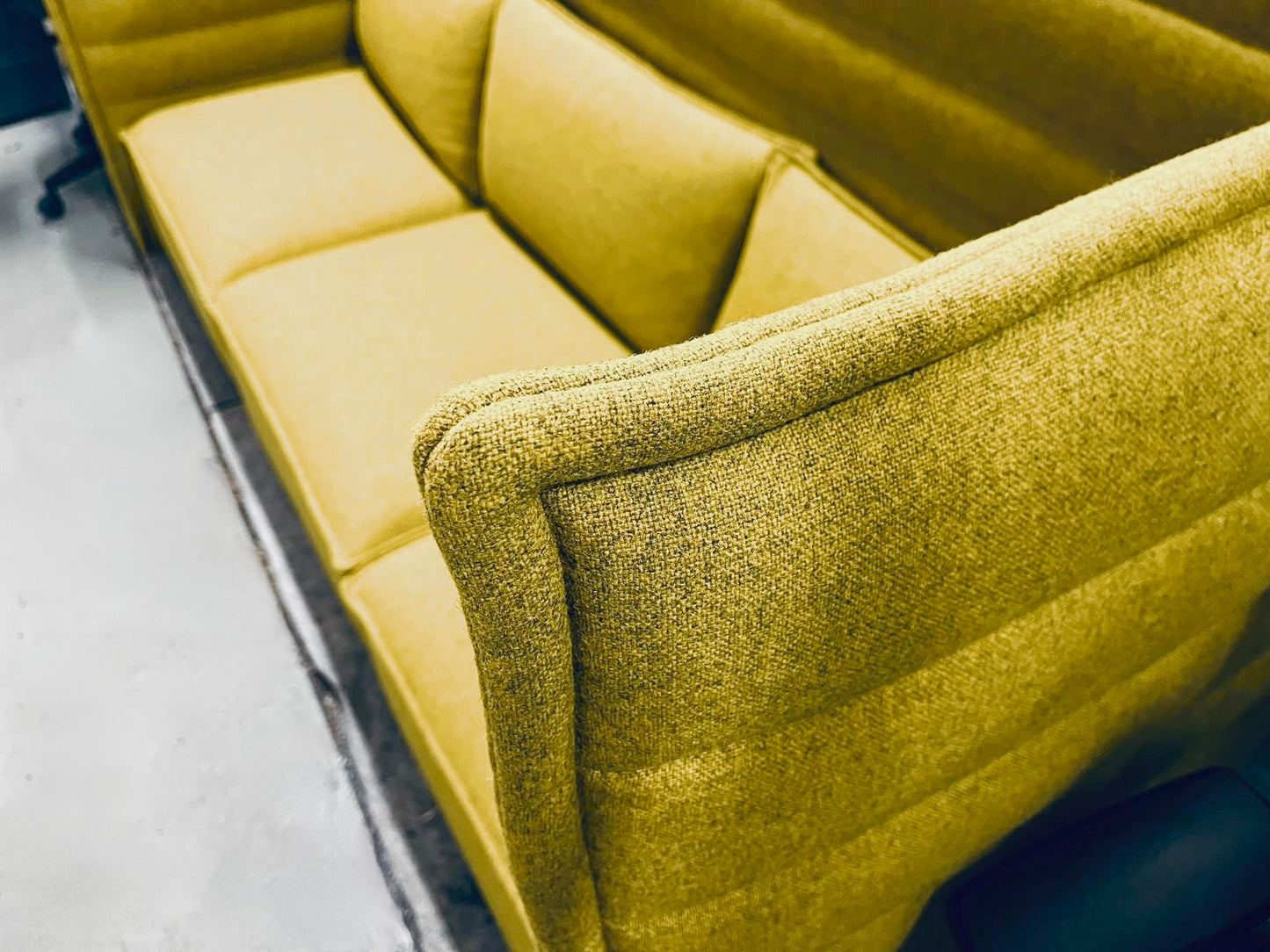 Vitra Alcove Highback Plume Contract