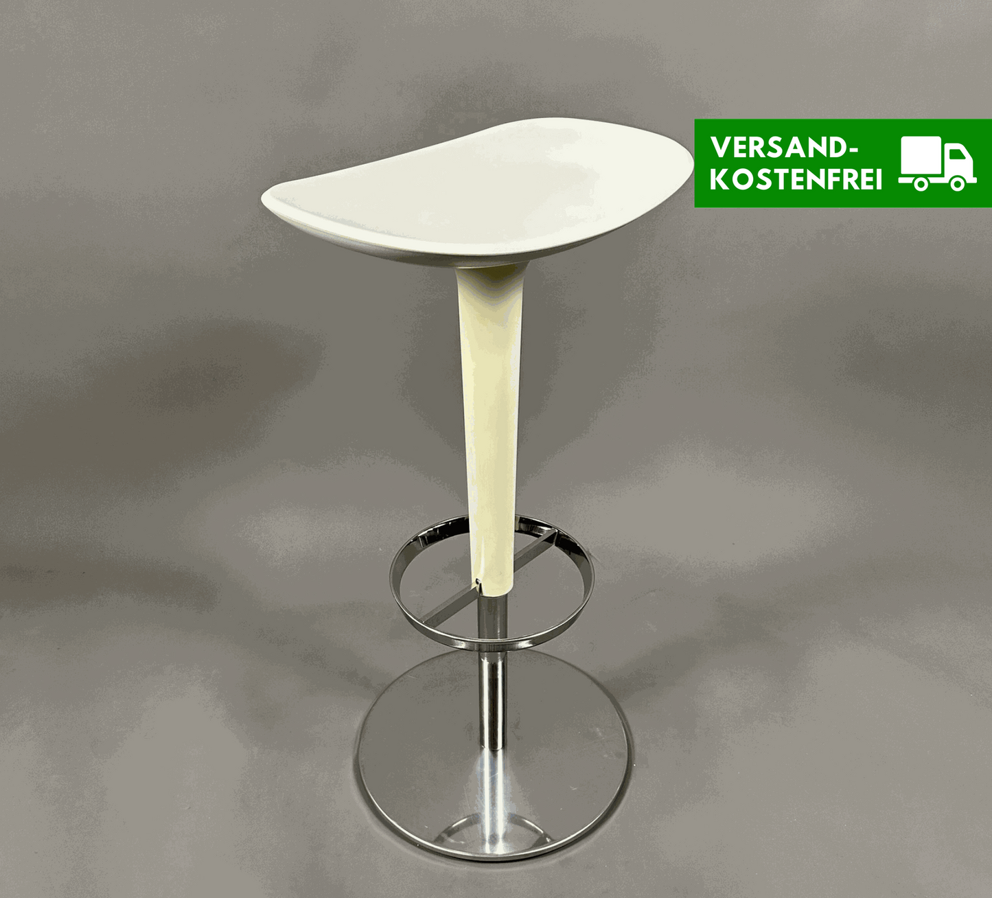 Arper Babar Barhocker weiß creme mit drehbarem und höhenverstellbarem Chromstahlgestell