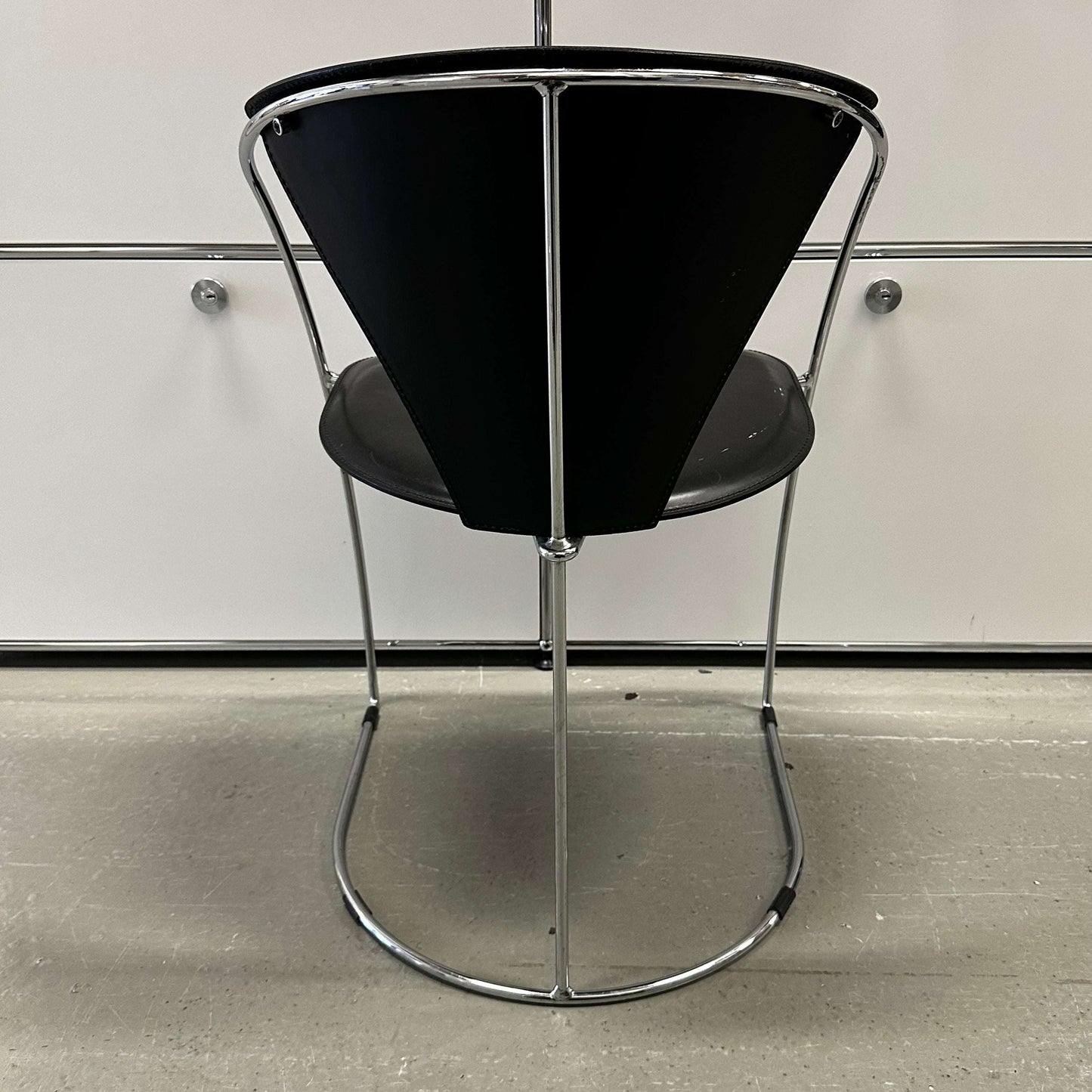 Arrben Italy Linda black leather and chrome chair with steel frame, modern elegant design.