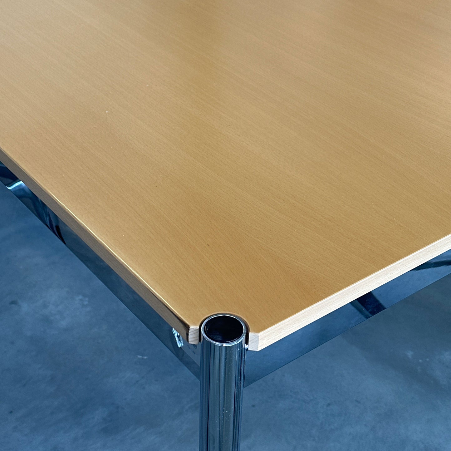 USM Haller Tisch 300x100cm Buche