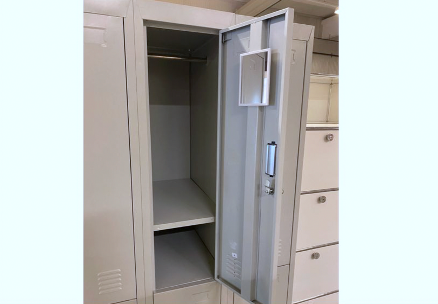 6er Schließfachschrank/Spind/Umkleide