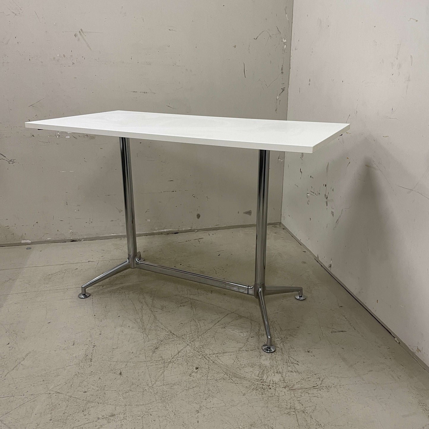 Brunner Fina Stehtisch weiß mit Chromgestell und rechteckiger Tischplatte 160x80 cm Höhe 110 cm