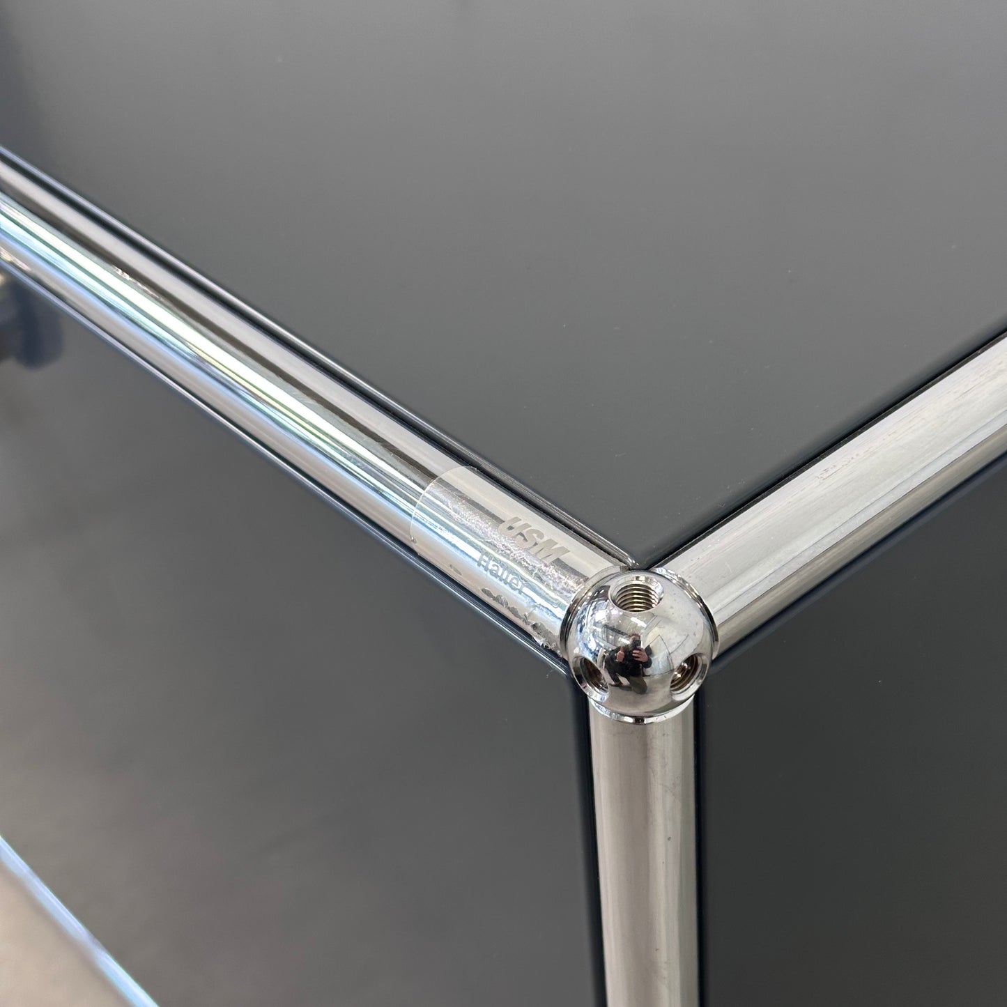 USM Haller Würfel 1x1 anthrazit