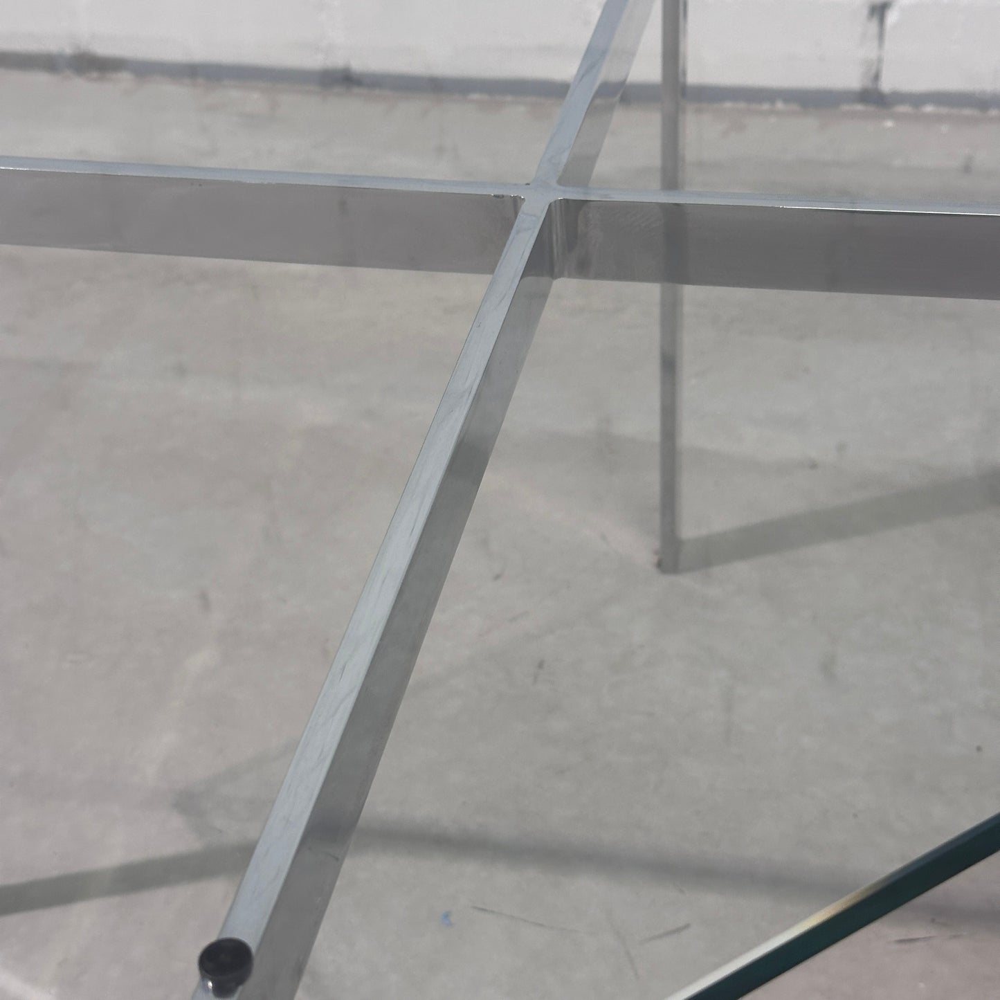 Knoll International Barcelona Couchtisch klein