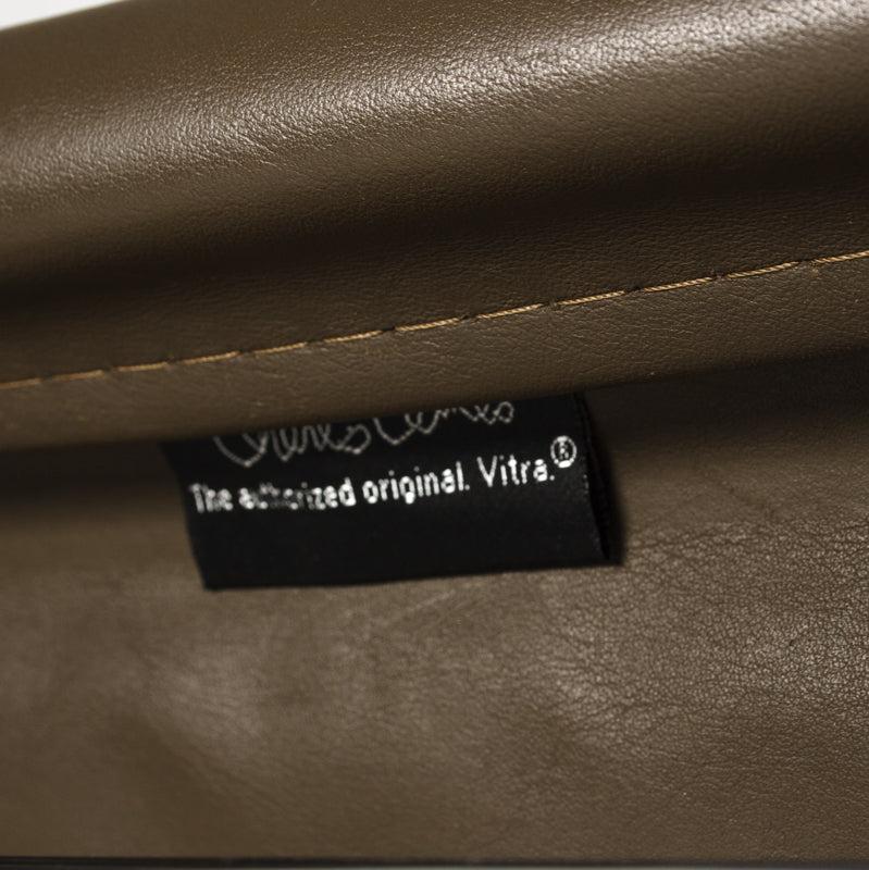 Vitra EA 117 Leder braun