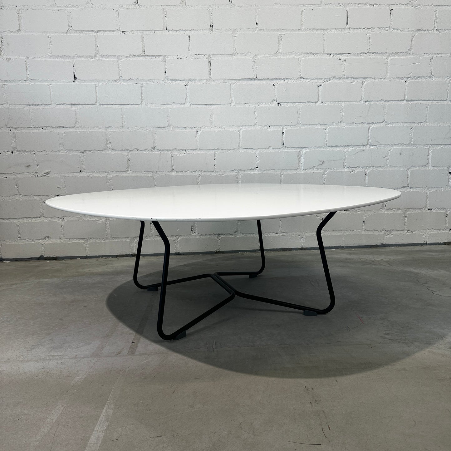 Alias Salon-Couchtisch rund