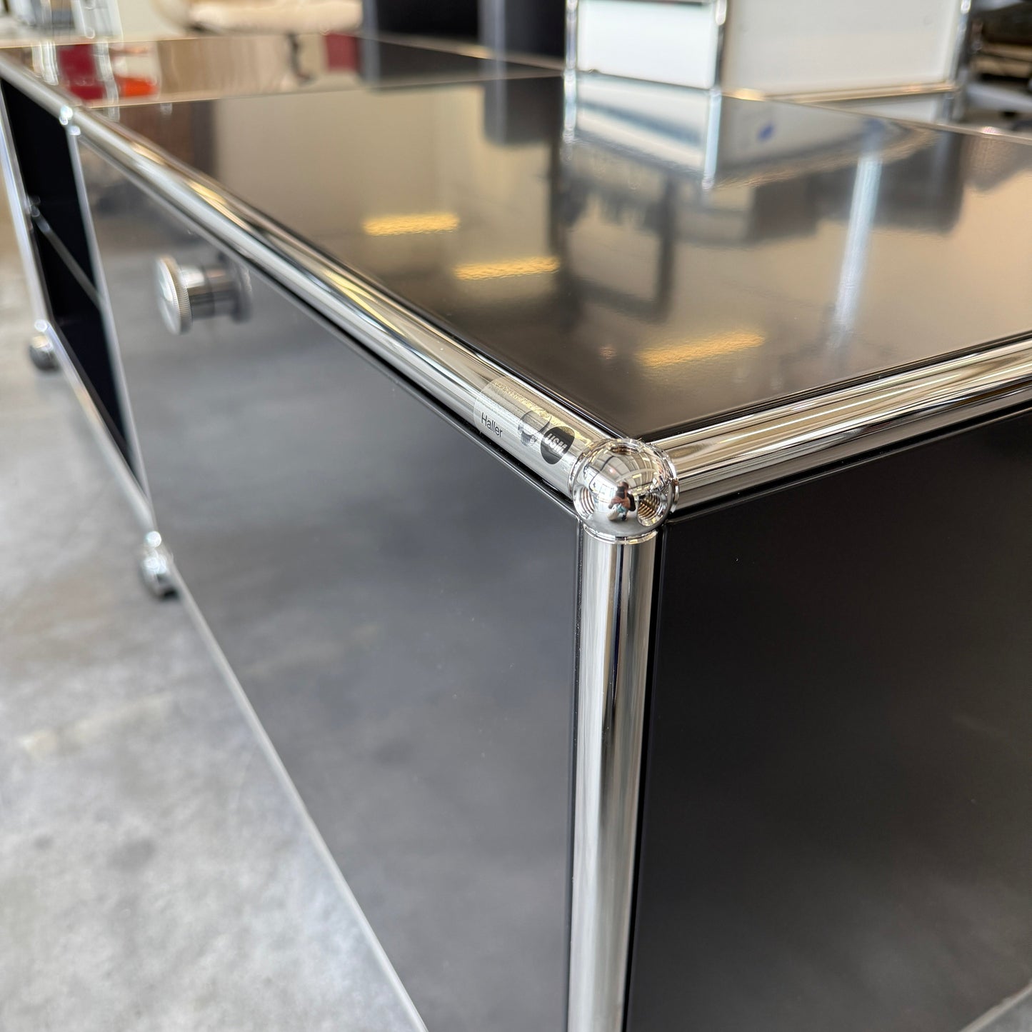USM Haller Lowboard 2x1 schwarz