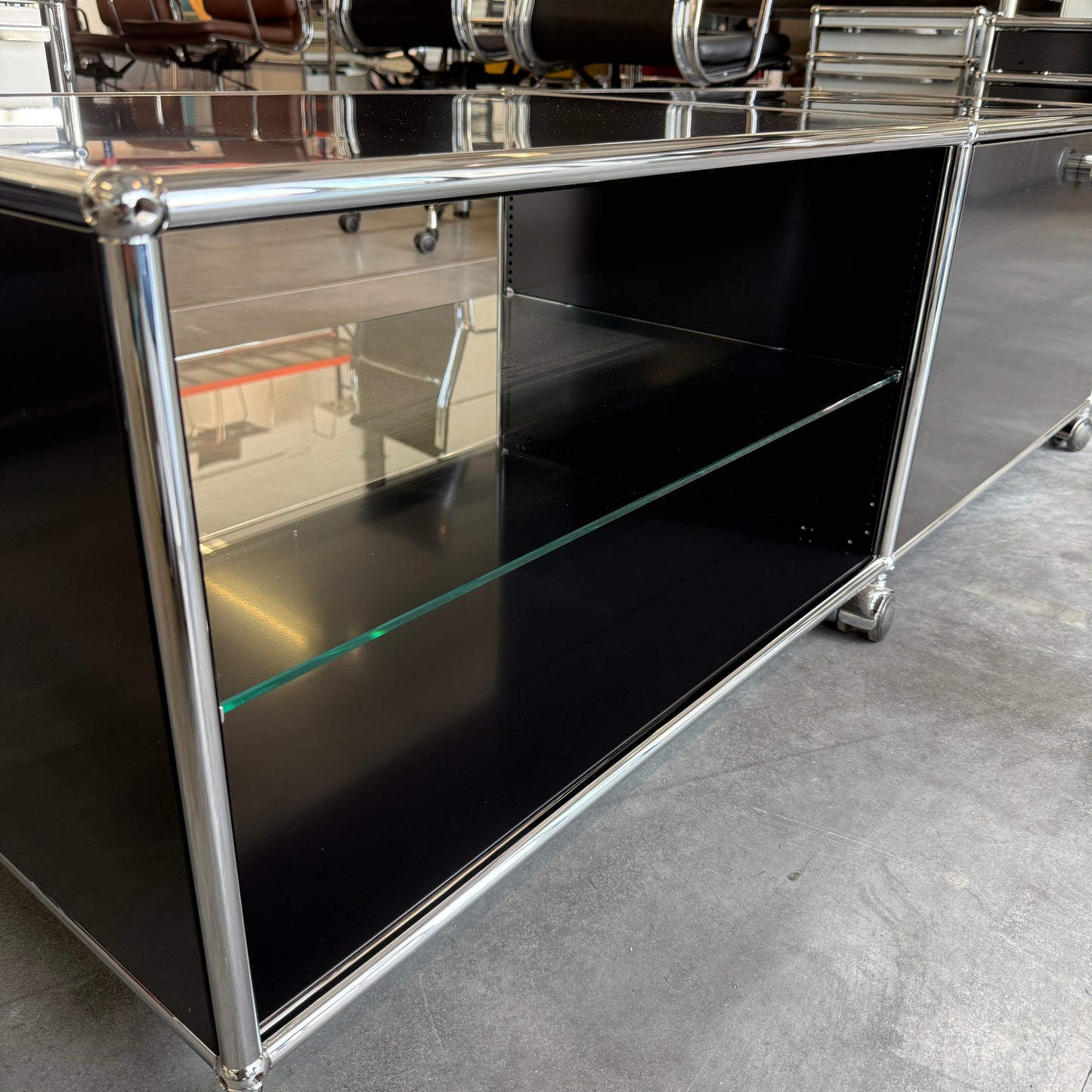 USM Haller Lowboard 2x1 schwarz