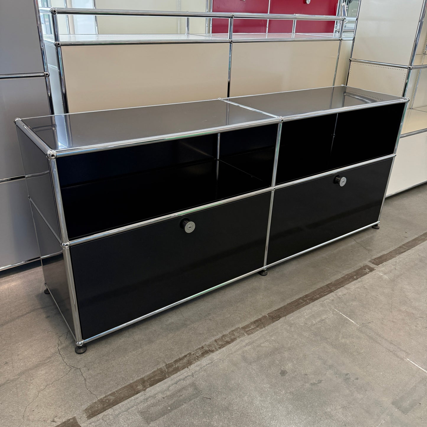 USM Haller Sideboard 2x2 schwarz 2 Klappen