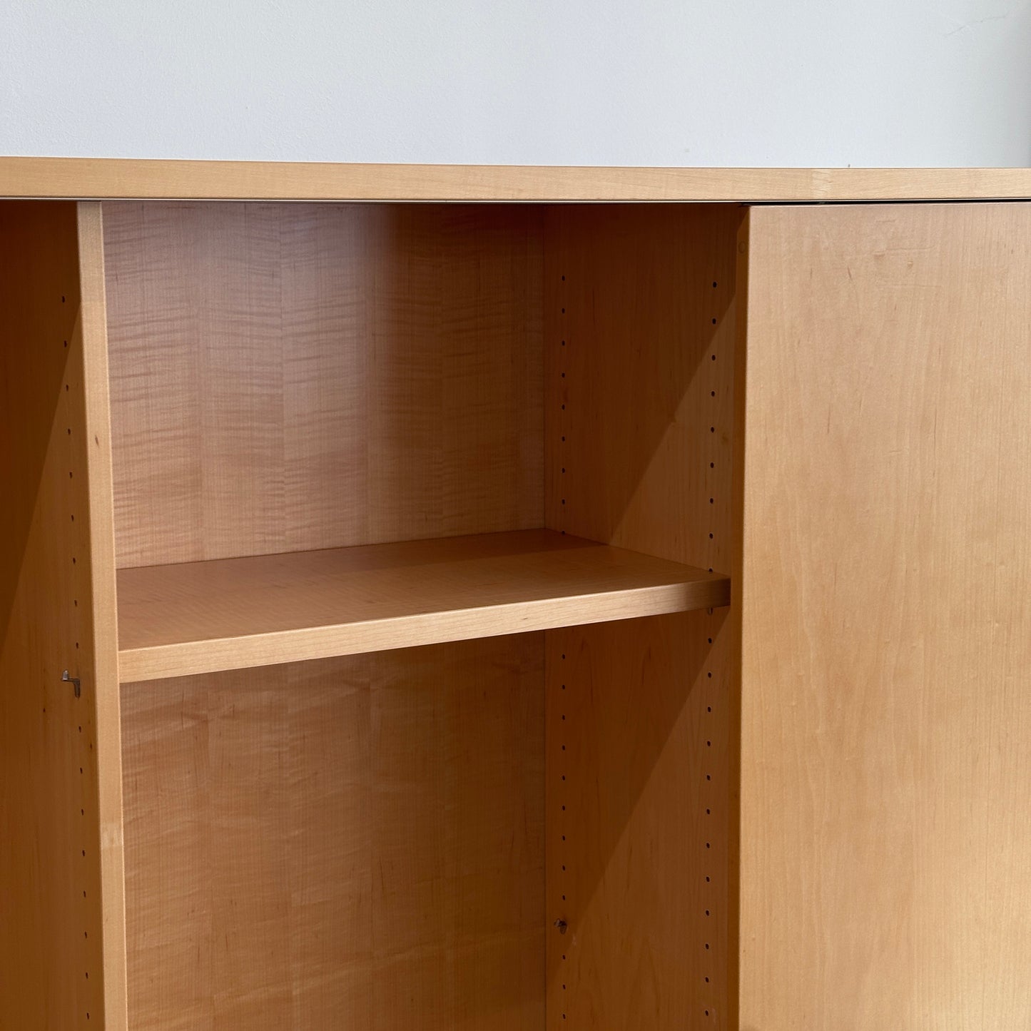 Vitra Spatio Highboard Buche