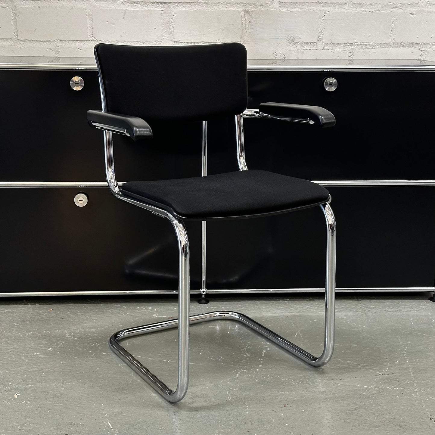 Thonet S64