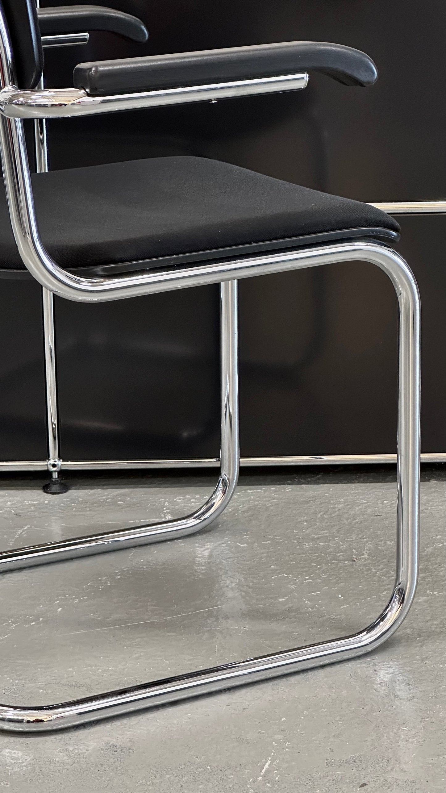 Thonet S64