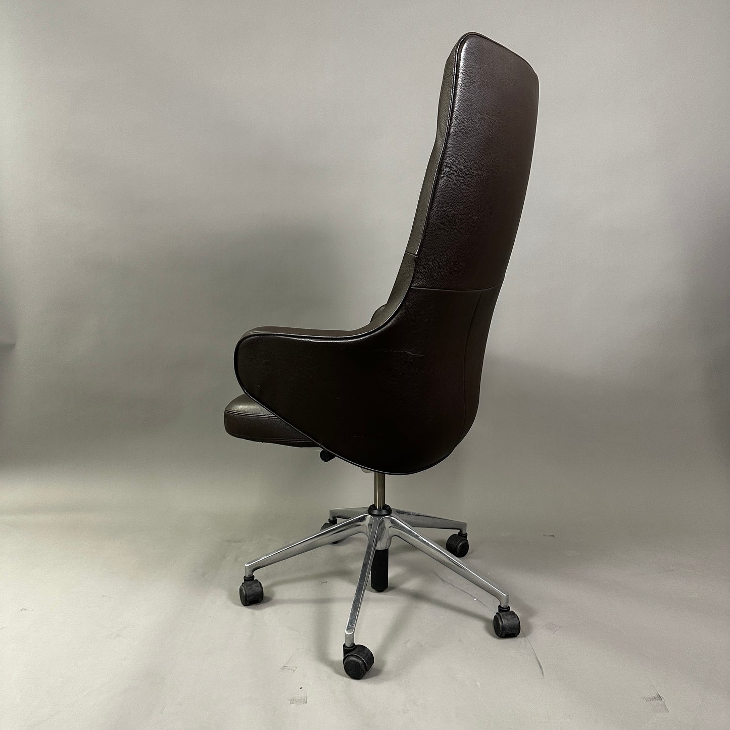 Vitra Grand Executive Highback Leder braun