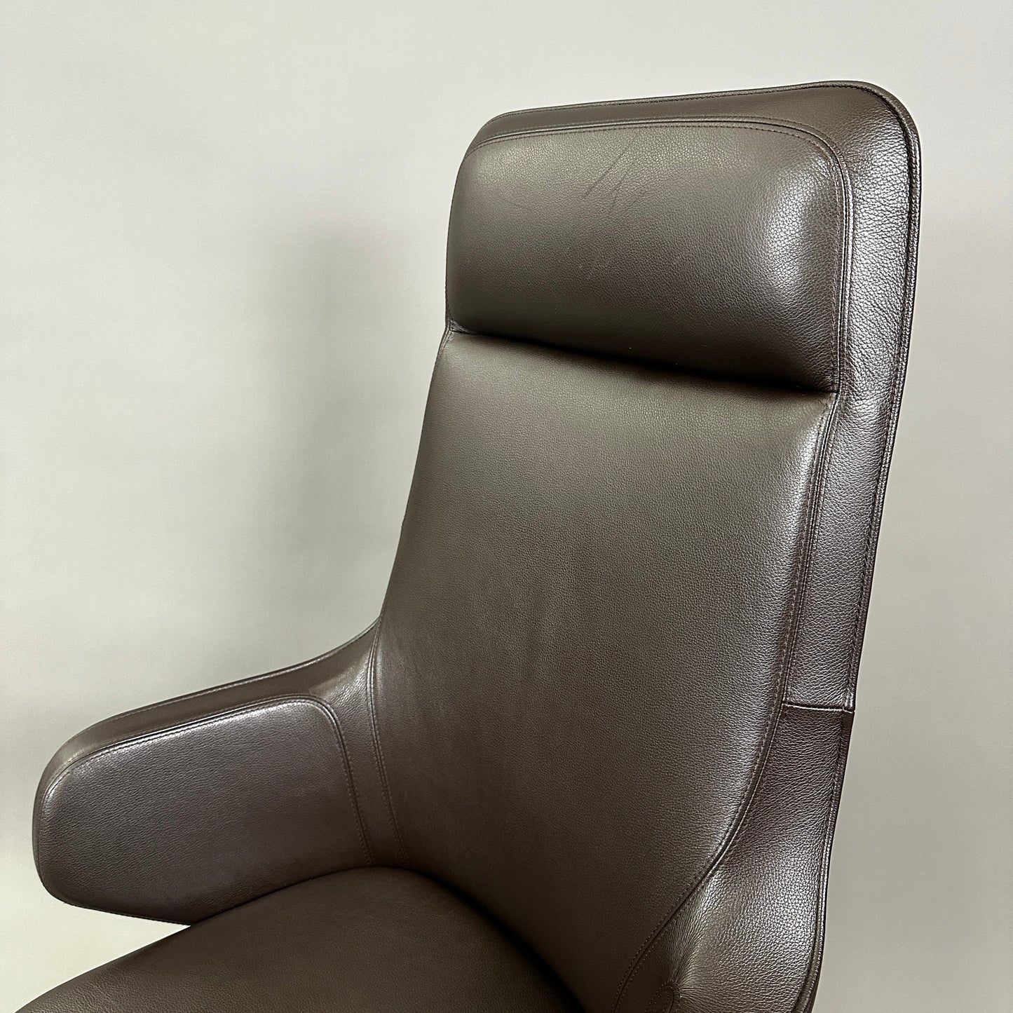 Vitra Grand Executive Highback Leder braun