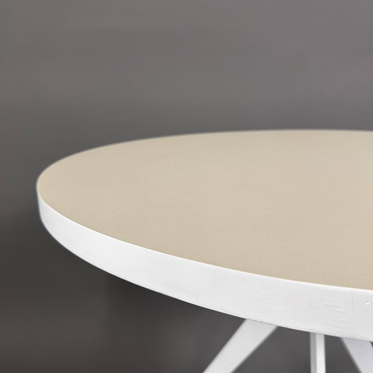 Bistrotisch weiß / beige rund 80cm