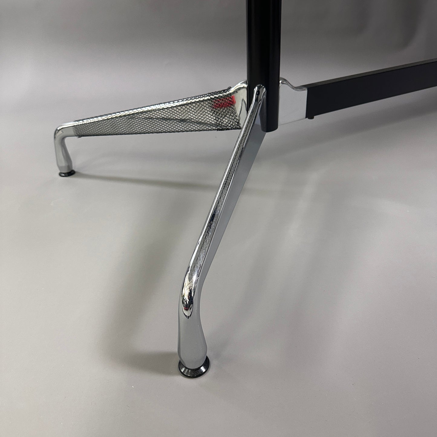 Vitra Eames Segmented Table 200 x 110 cm