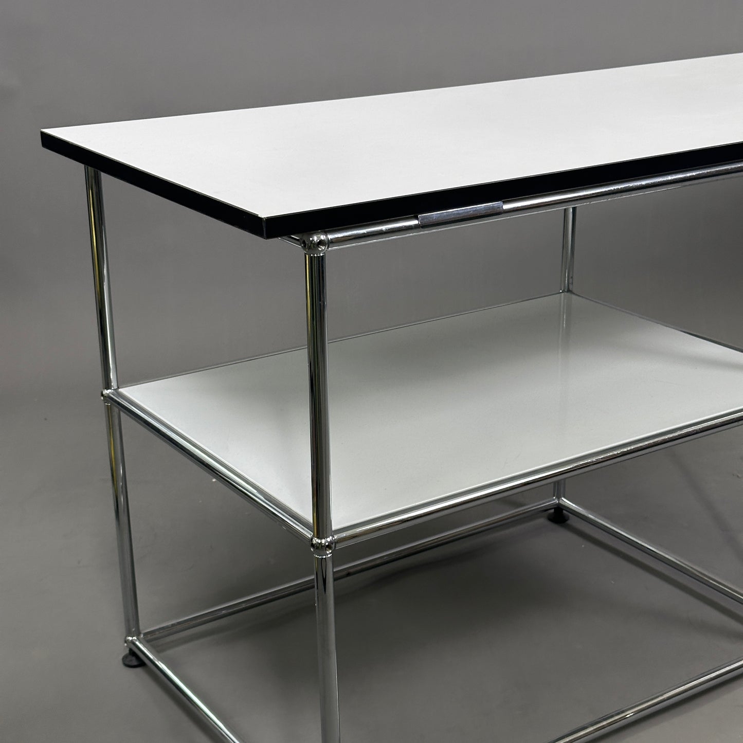 USM Haller Schreibtisch weiß 200x50