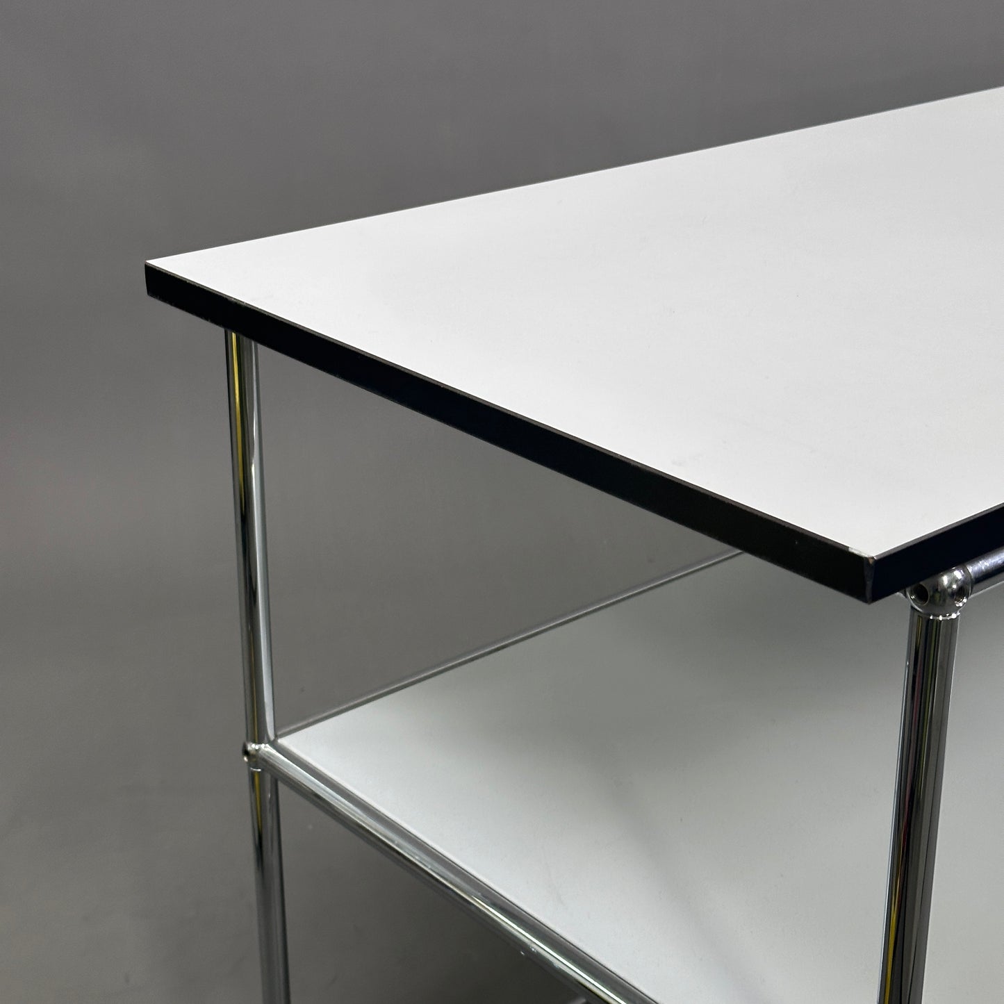 USM Haller Schreibtisch weiß 200x50