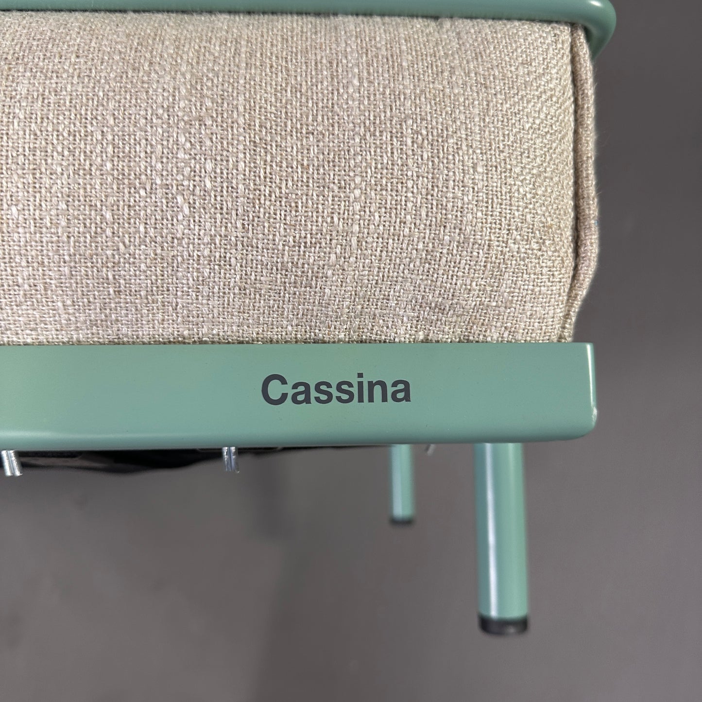 Cassina LC2 Sessel Stoff Leinen beige Gestell türkis