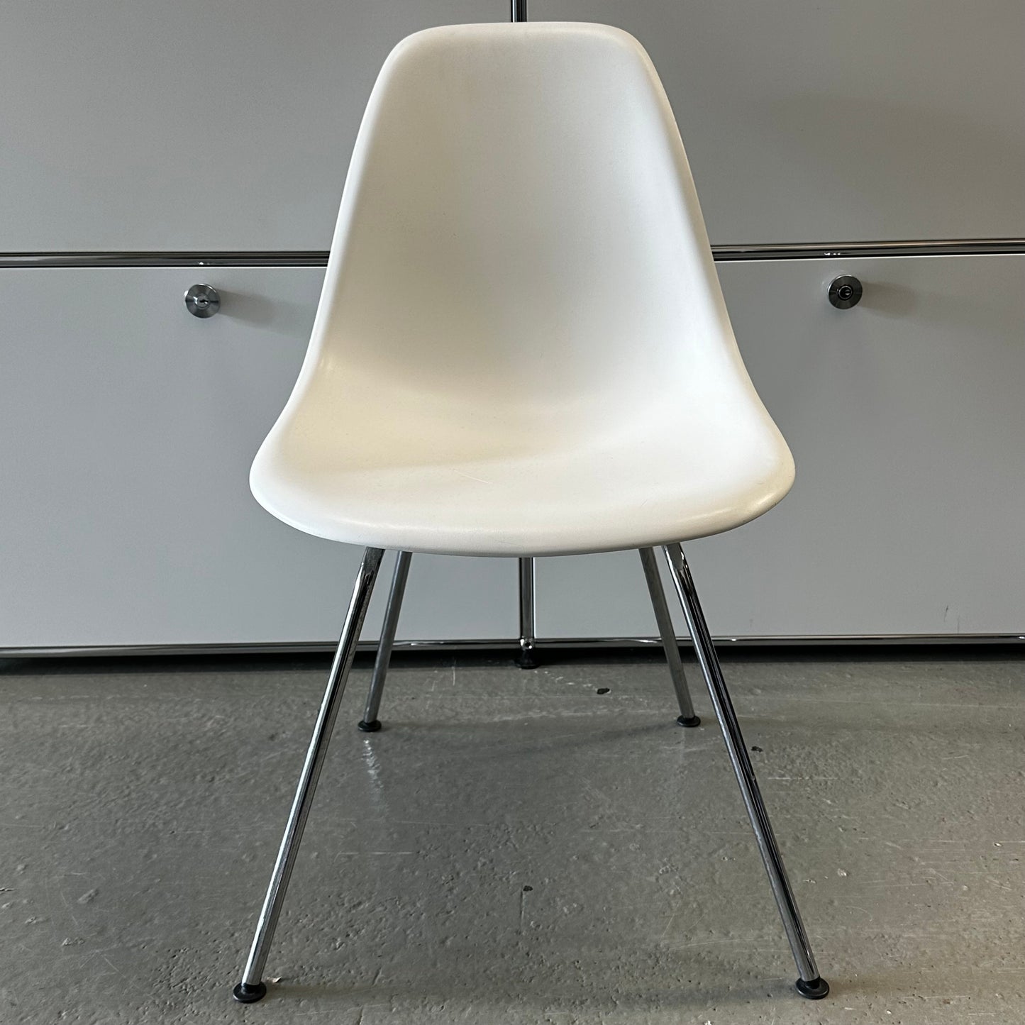 Vitra Plastic Side Chair