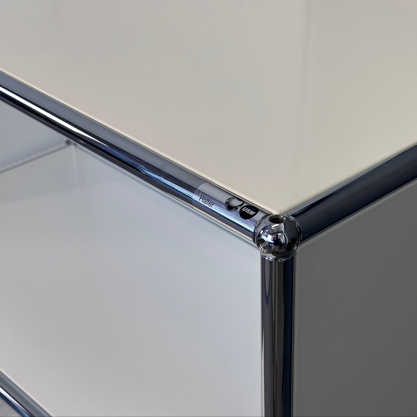 USM Haller Sideboard 1x2 weiß (50cm Tiefe)