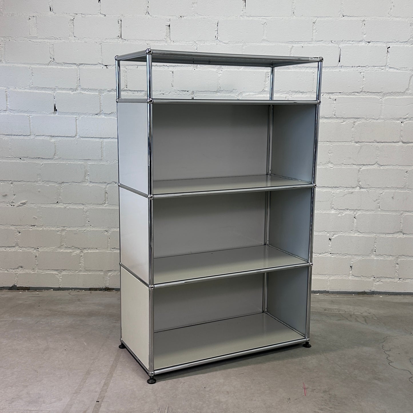 USM Haller Highboard 1x4 lichtgrau offen (1. Gen.)