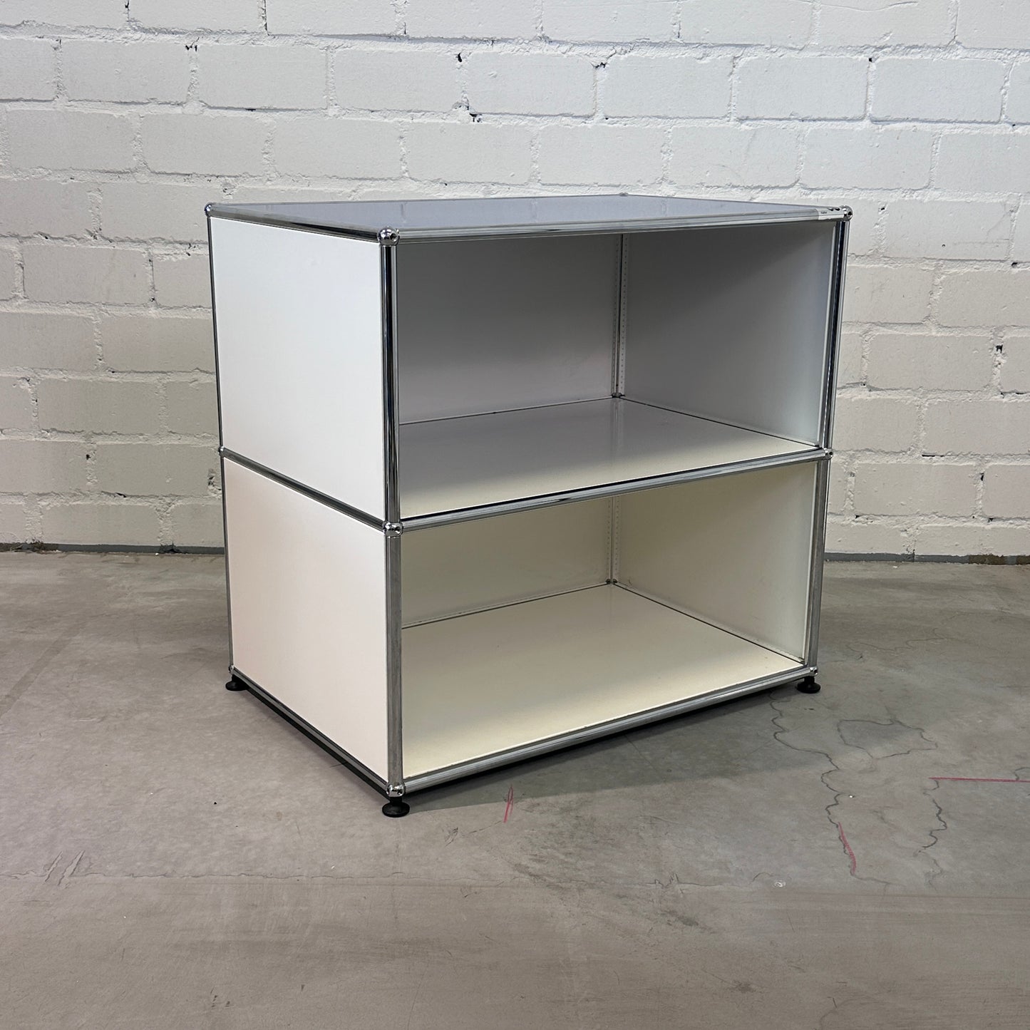 USM Haller Sideboard 1x2 weiß / enzianblau (50cm Tiefe)