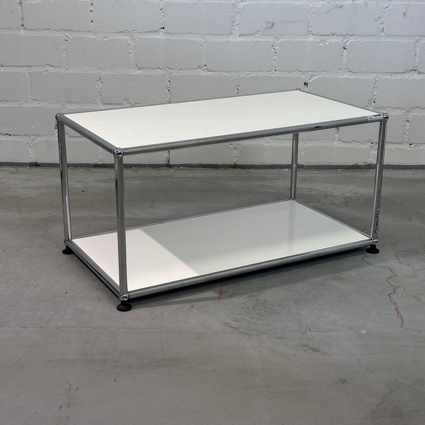 USM Haller Beistelltisch weiß 35x75cm