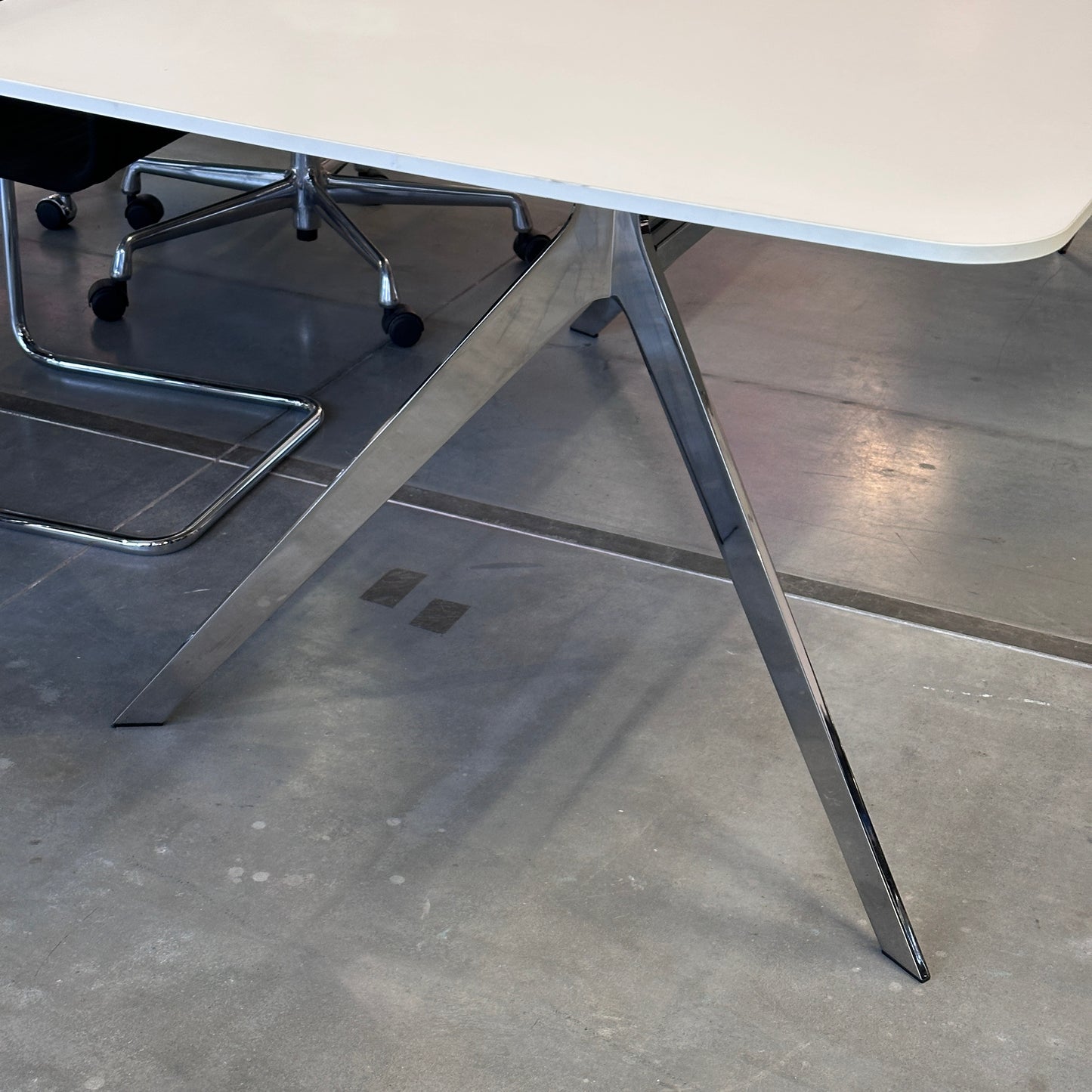 Renz Star Schreibtisch 246x152cm weiß