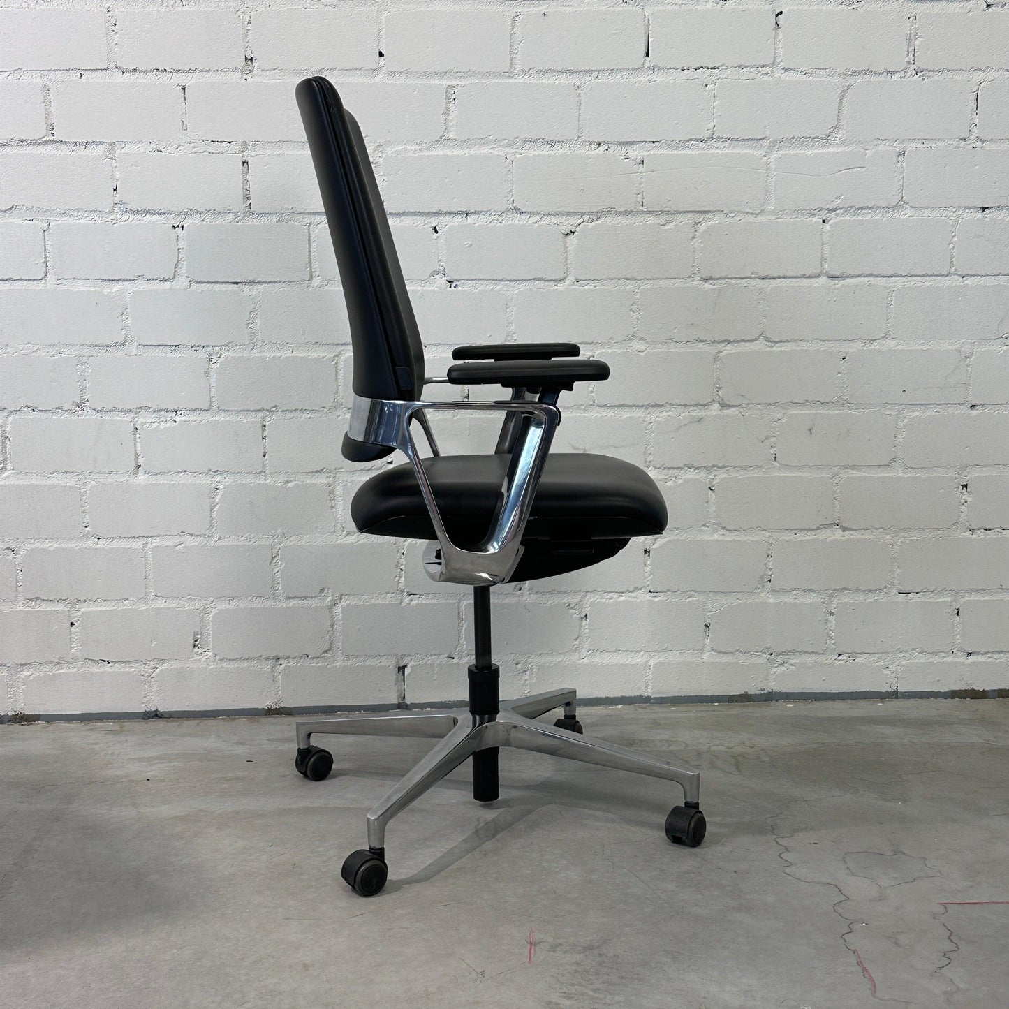 Klöber Connex2 CNX90 Leder schwarz