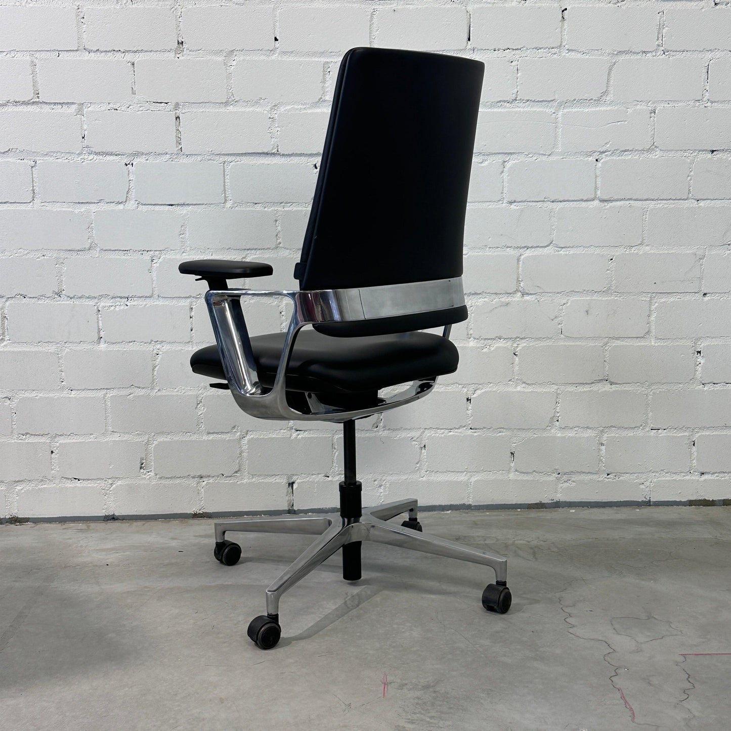 Klöber Connex2 CNX90 Leder schwarz