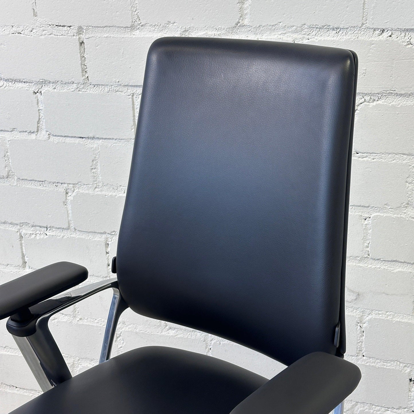 Klöber Connex2 CNX90 Leder schwarz