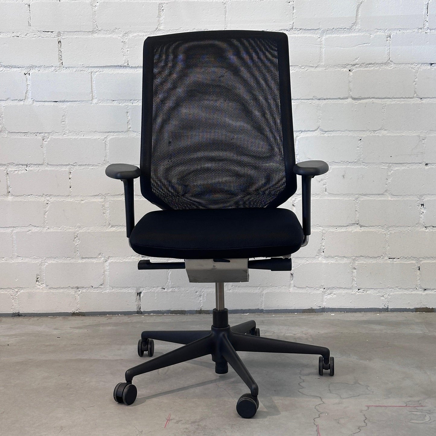 Vitra Medapro Bürostuhl schwarz