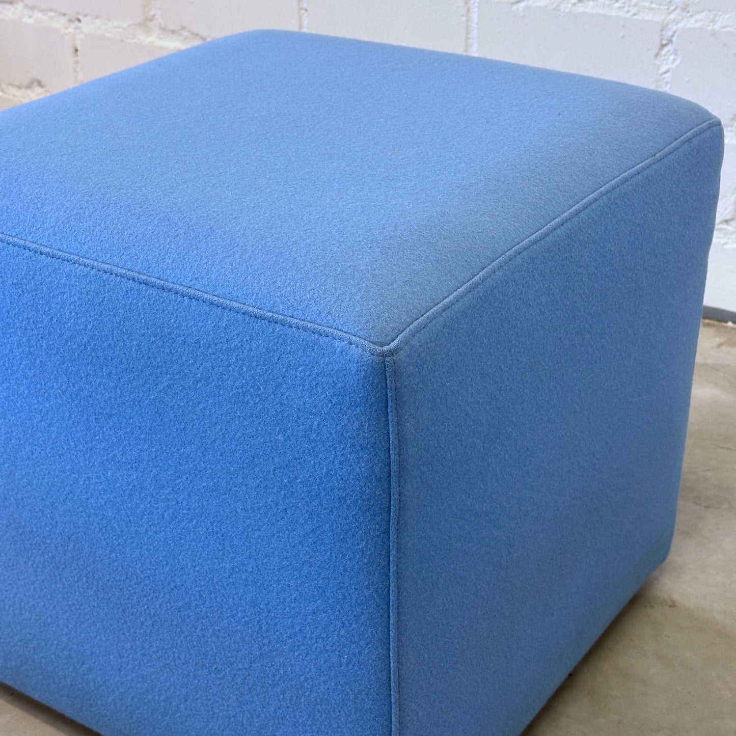 Sitzhocker Stoff 45x45x45 blau