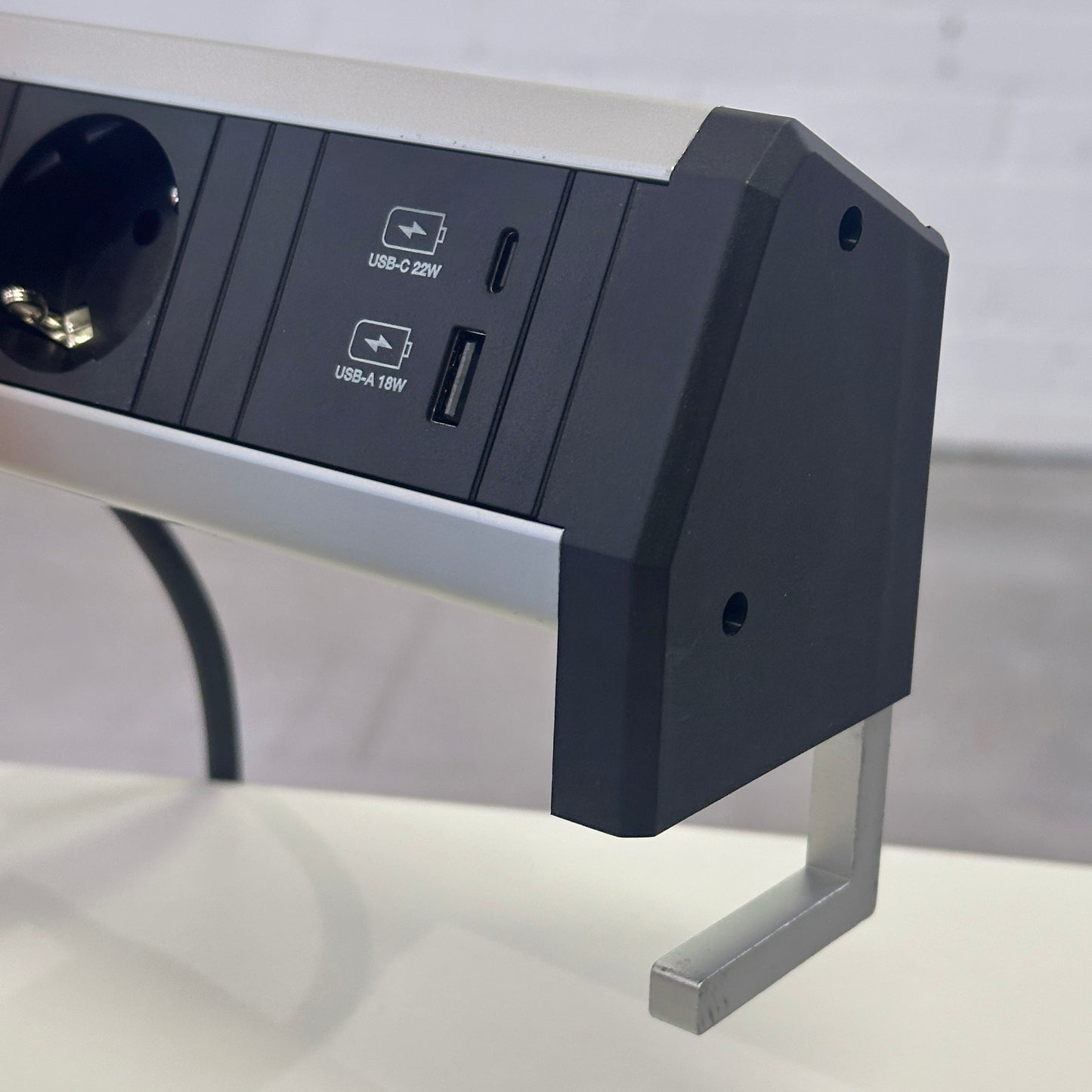 Steckdosenleiste Desk 1 inkl. 1,5m Kabel