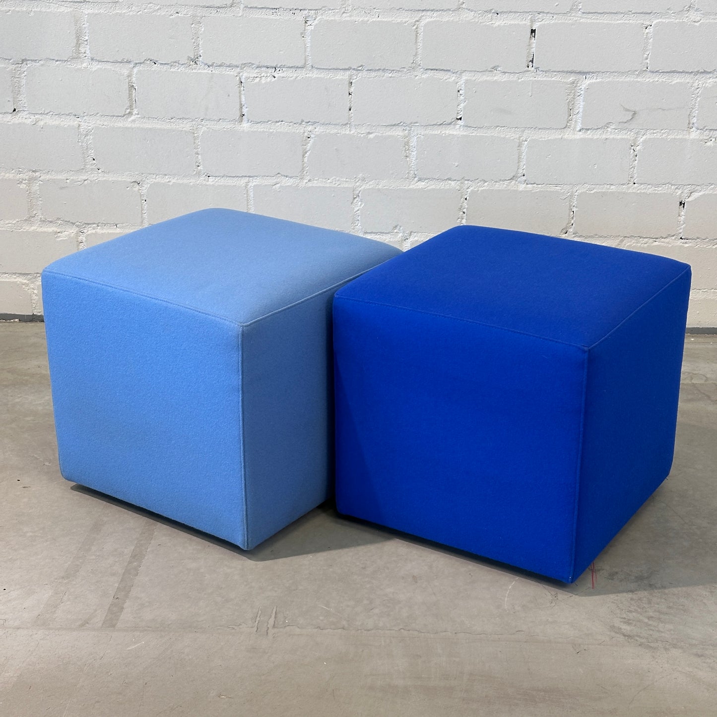 Sitzhocker Stoff 45x45x45 blau