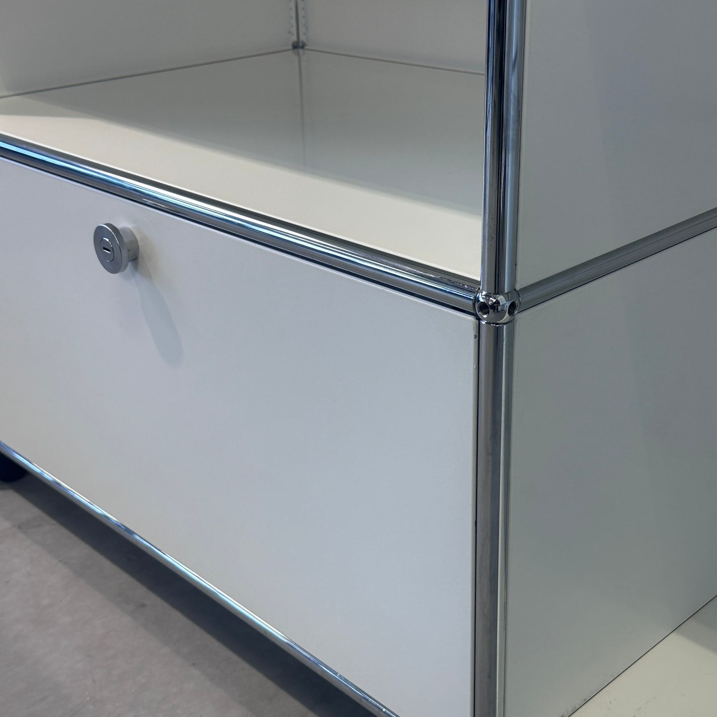 Technikmöbel 152,5x52,5x63mm weiß 2x Klappen