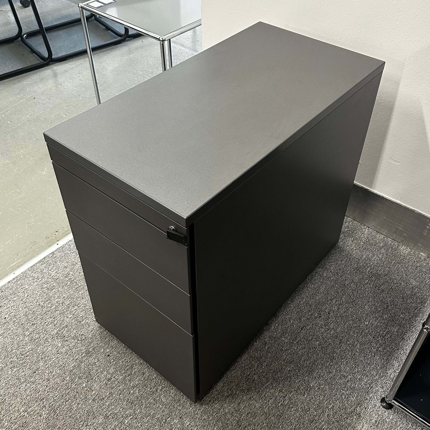 Steelcase Anstellcontainer wooden anthracite storage cabinet 42x80x72cm with drawers