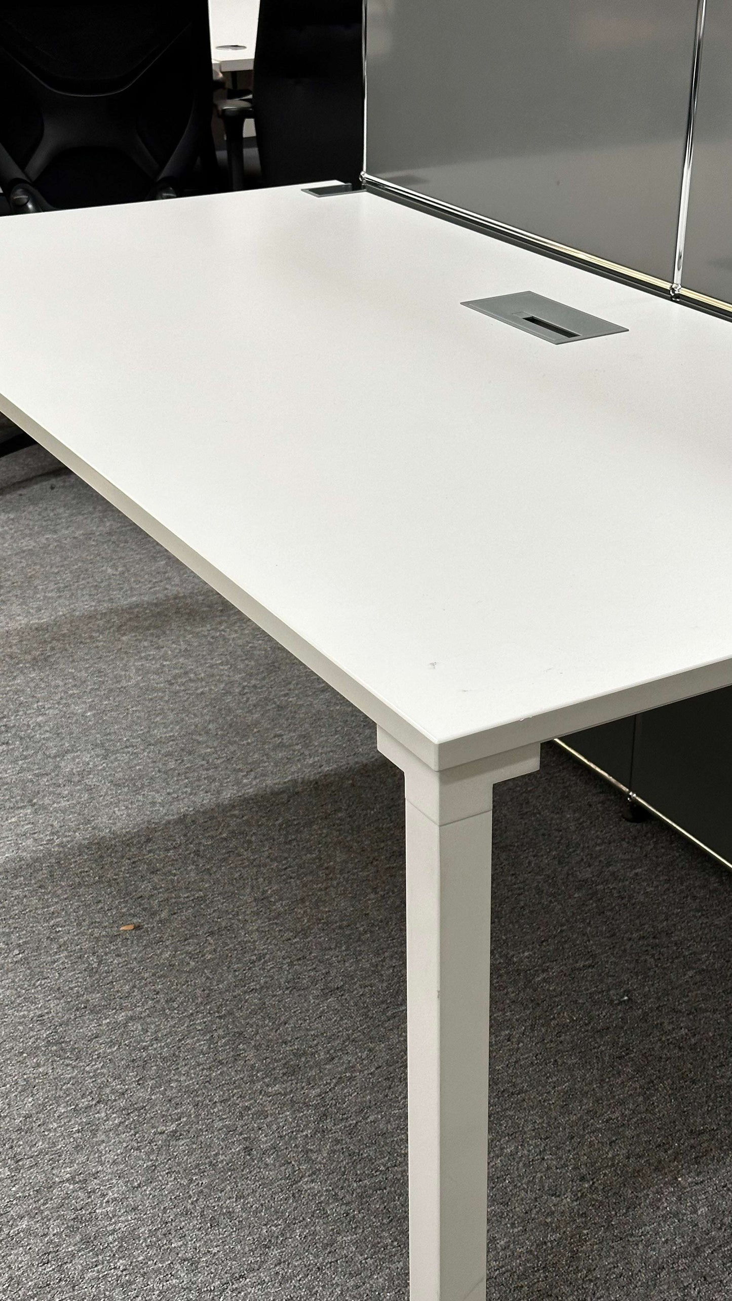 Steelcase Kalidro adjustable white office desk 180x90cm with integrated cable management and manual height control 68-82cm