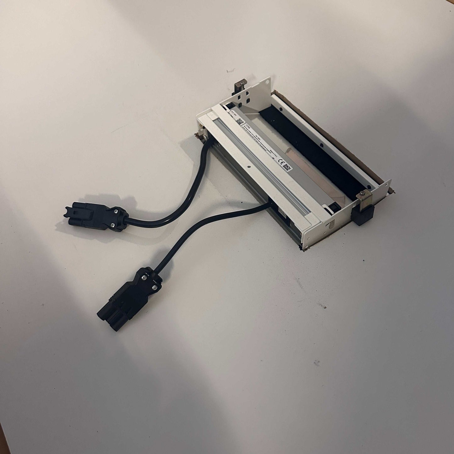 Steelcase Konferenztisch Potrero 415 Light Table integriertes Media Kit Steckdosen USB Einheit weiß Anthrazit