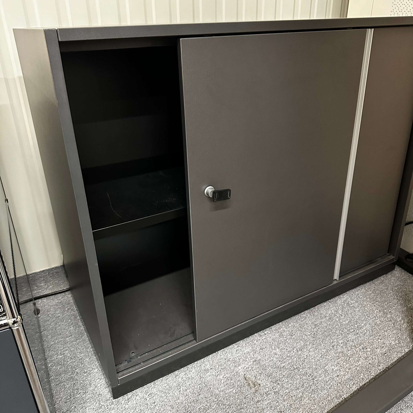 Steelcase anthracite wooden sideboard with sliding doors and two shelves, 100x79x44 cm