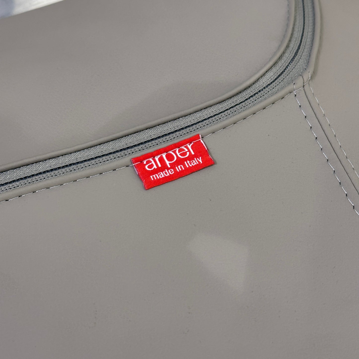 Arper Catifa 80 Lounge Leder greige