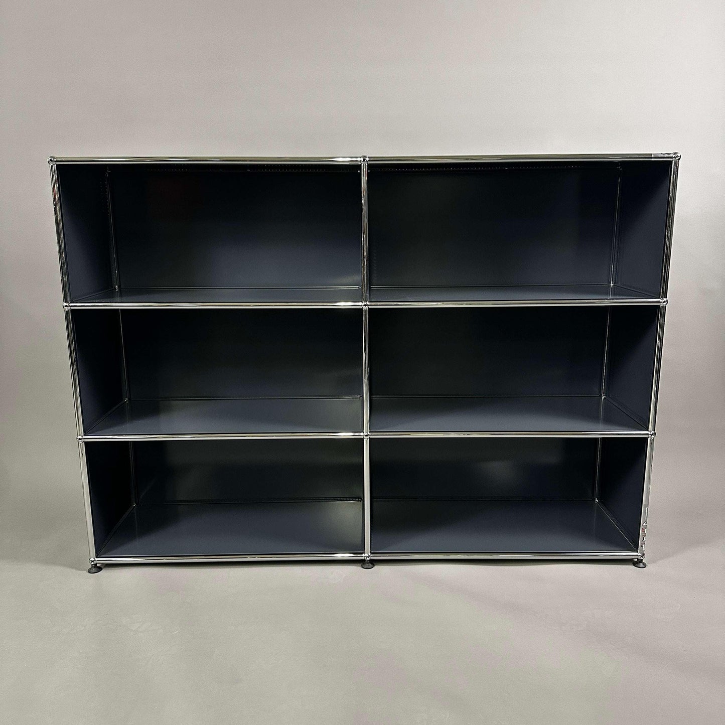 USM Haller Highboard 2x3 offen anthrazitgrau Regal in neuwertigem Zustand 152x109x38 cm