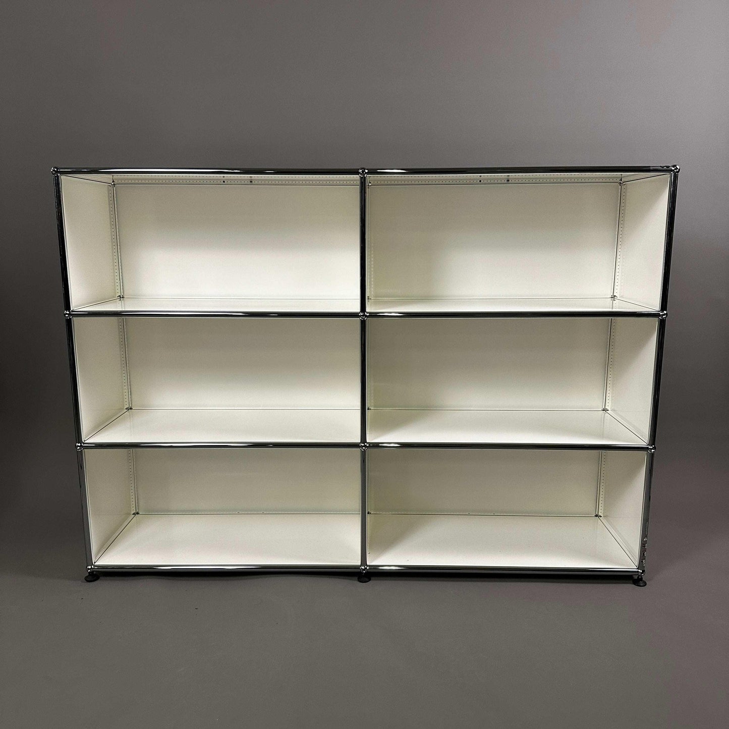 USM Haller Highboard 2x3 offen in reinweiß, modernes Design, Maße 152x109x38 cm, neuwertiger Zustand