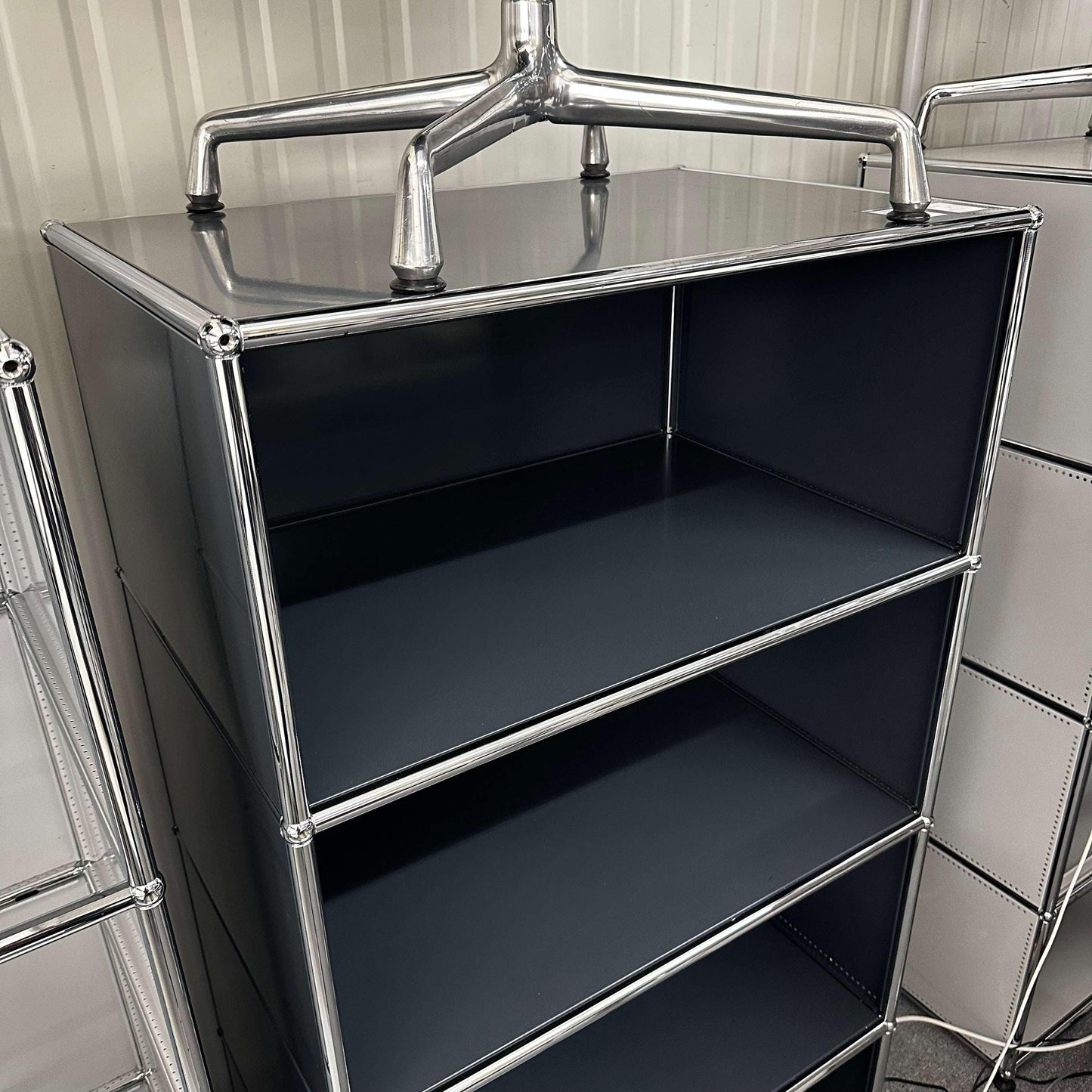 USM Haller Regal anthracite with 4 open shelves and chrome frame