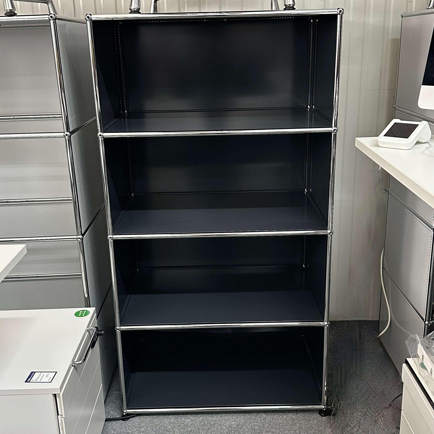 USM Haller Regal anthracite metal shelving unit with 4 open compartments, 77x144x52 cm