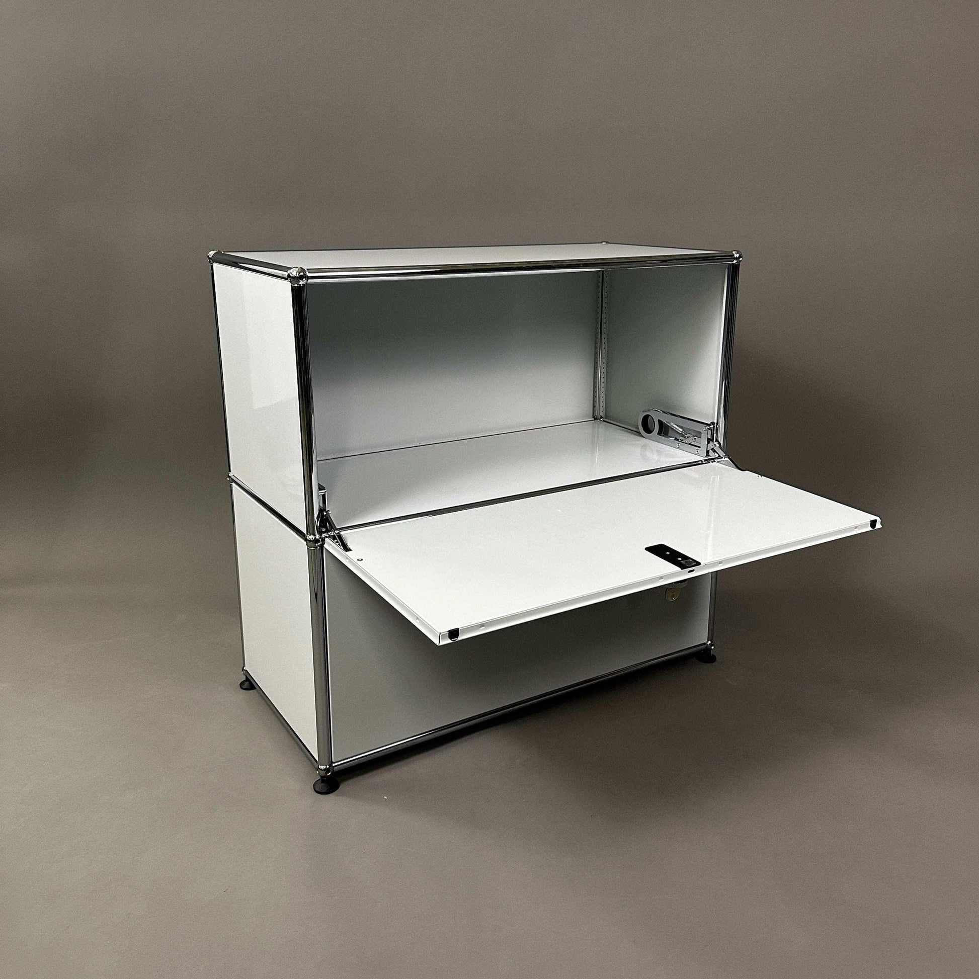 USM Haller secondhand