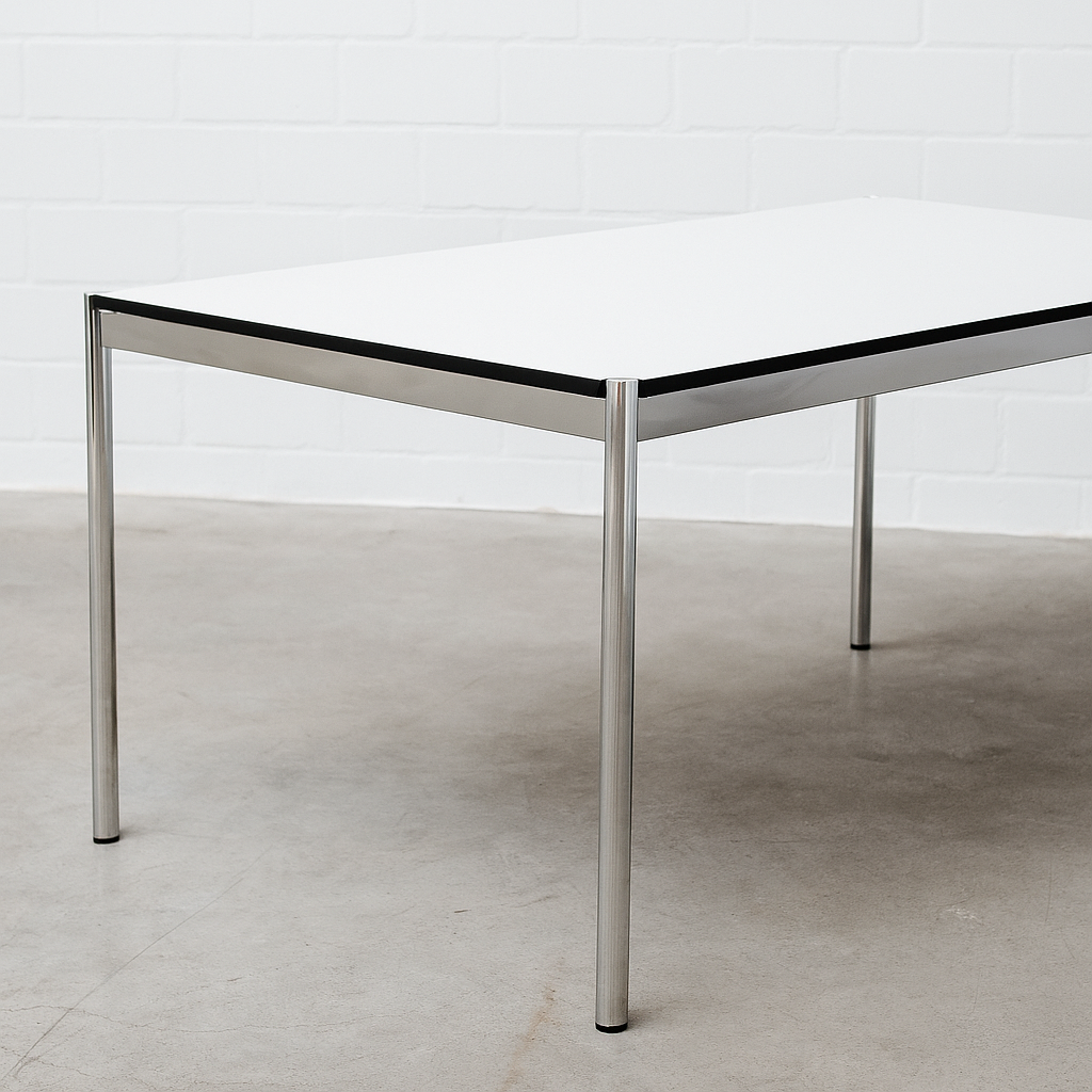USM Haller Tisch 200x100cm in Perlgrau und Weiß mit Metallbeinen, modern und schlicht
