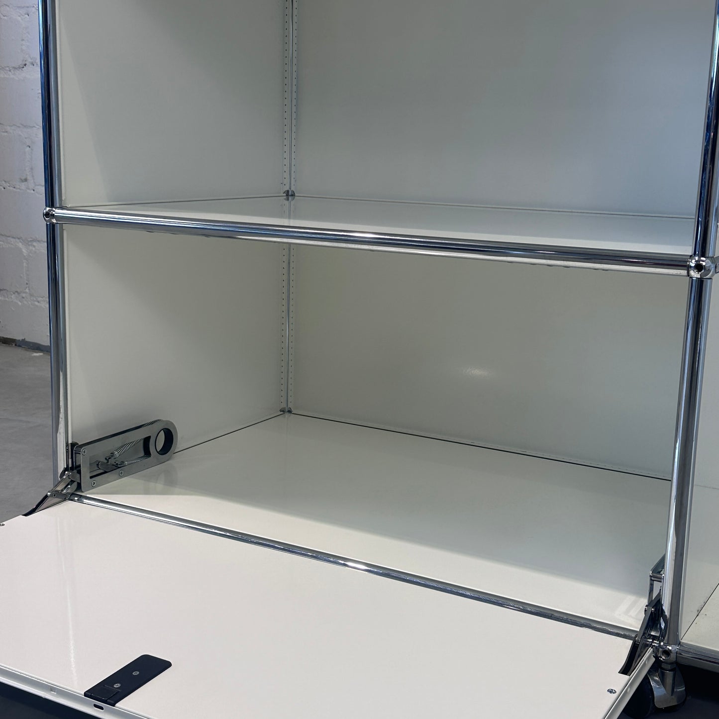 Technikmöbel 152,5x52,5x63mm weiß 2x Klappen