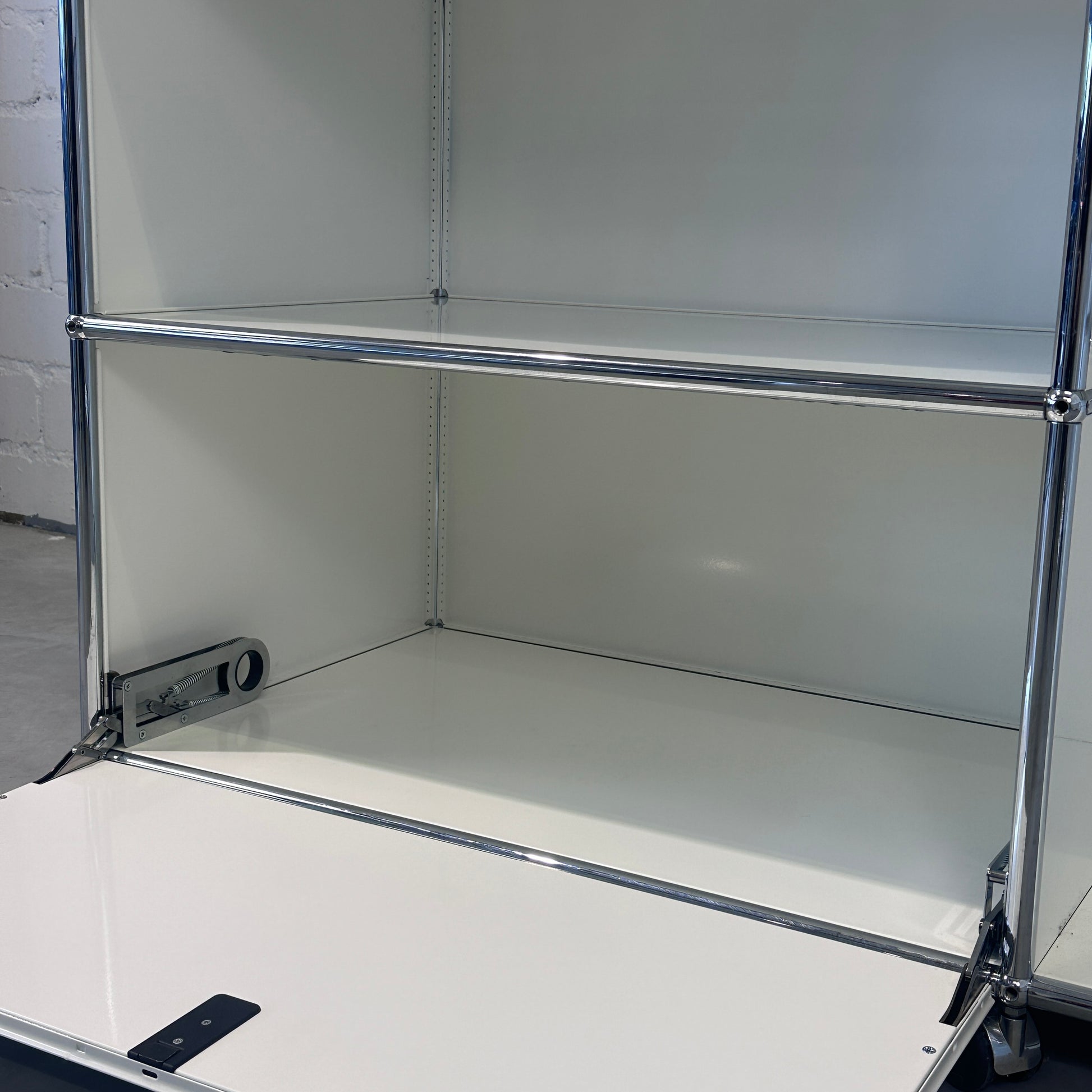 Technikmöbel 152,5x52,5x63mm weiß 2x Klappen